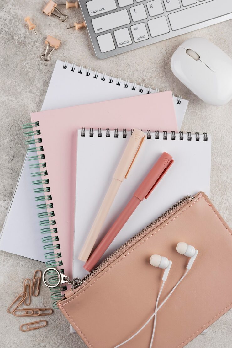 Tech organizer pouch